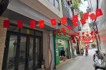 Giang Văn Minh - Tâm Điểm Hào Hoa, Vài Bước Ra Phố - Sống Trọn Chất Ba Đình