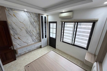 Nghĩa Đô – Khu Vực An Sinh Đỉnh Cao – Nhà 6 Tầng Ô Tô Tránh, Ở Là An Tâm