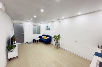 Bán Nhà Tập Thể Võ Thị Sáu Tầng 2 Sủ Dụng 70M2 3 Ngủ 2Wc Ô Tô Đỗ Chỉ 4.2 X Tỷ