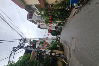 Bán Nhà 5 Tầng Trâu Quỳ, Gia Lâm, Đường Ô Tô Tránh, Nhỉnh 6 Tỷ. Lh 0989894845