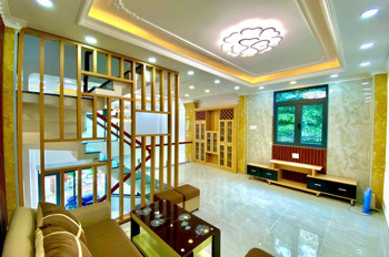 Chính Chủ Bán Nhà 4 Lầu Dtsd 200M2 Góc 2 Mặt Tiền Hxh Đường Cây Keo
