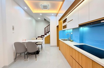 Nhà Đẹp Trần Thái Tông, Full Nội Thất, Khu Vip-Gần Phố, 36M X 6T Chỉ Hơn 9 Tỷ
