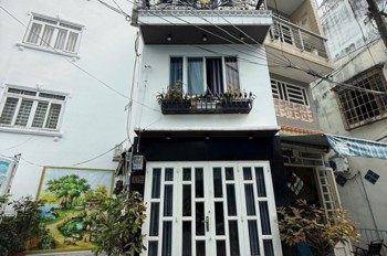 Mặt Tiền Phú Nhuận - Chỉ Hơn 3 Tỷ - Nhà 3 Lầu_ô Tô Đỗ Cửa - 2Pn - 3Wc Cực Ngon