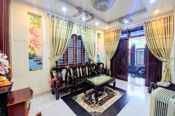 Bán Nhà Đẹp 3 Tầng,Ngang 8,5M,Đường Nhựa 3 Ô Tô,Gần Bvđk Đồng Nai