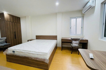 Tây Hồ – 40M2 – 6 Tầng Thang Máy – Ô Tô Đỗ Cổng – 30M Ra Phố Đi Bộ Trịnh Công Sơn – Chỉ 11.8 Tỷ