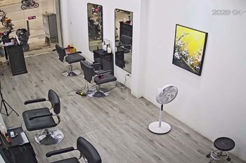 Sang Nhượng Tiệm Tóc Tại 486 Nguyễn Trãi, Thanh Xuân, Hà Nội