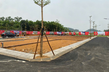 Cháy Hàng Khu Đất Cạnh Trường Đh Và Quốc Lộ 80M
