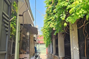 Hàng Hiếm – Gần Trường Nam Việt 2 Tầng