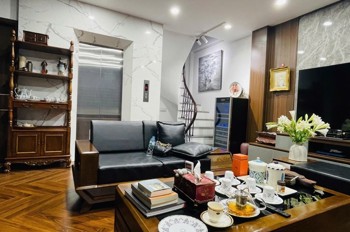 Bán Nhà Bồ Đề 45M2- 7 Tầng Thang Máy- Gara Ô Tô- Hơn 20 Tỷ