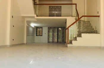 Bán Nhà Phân Lô X2b Yên Sở,Vị Trí Trung Tâm, View Công Viên, 2 Mặt Ngõ, Hạ Tầng Phat Triển, 65M²,