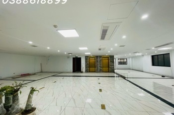 Tòa Văn Phòng Trích Sài - Tây Hồ - 8 Tầng (1 Hầm) - 2 Thang Máy - Doanh Thu 2.5 Tỷ/năm
