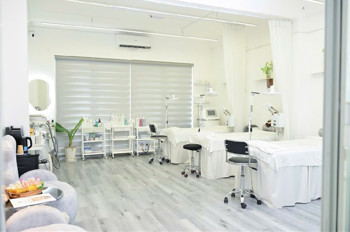 Visteb Hiện Có 1 Tầng Lầu 3 Cần Share Lại Cho Đối Tác Phù Hợp Trong Lĩnh Vực Làm Đẹp - Chăm Sóc Da