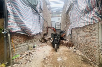 Hiếm Dương Văn Bé, Hai Bà Trưng, Bán Đất Tặng Gpxd 7 Tầng, An Sinh Đỉnh 0965549363