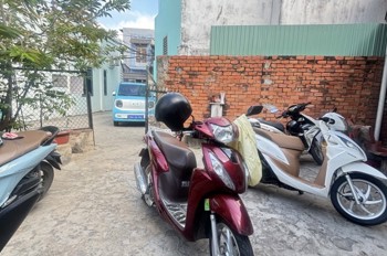 Bán Nhà Đường Tô Ngọc Vân, Phường Linh Đông, Thủ Đức, Tp Hcm. Dt 176M2, Cấp 4. Giá 8.1 Tỷ