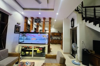 Bán Biệt Thự Đường Số 10, Phường Phước Long B, Q9, Thủ Đức, Tp Hcm. Dt 178M2, 3 Tầng. Giá 24.3 Tỷ