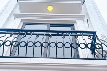 Chính Chủ Bán Nhà Ỷ Lan, 48M 5 Tầng, Nhỉnh 5 Tỷ. Dân Xây Chắc Chắn. Độc Lập Một Căn