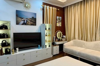 Siêu Hiếm Biệt Thự Mini Phố Đội Cấn 83M 3T Mt 5,6M Nhỉnh 31 Tỷ- Ô Tô Vào Nhà- Khu Vực Dân Trí