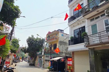 Nhà Mới- Đẹp 5 Tầng Ngõ Thông Ô To Chánh Kinh Doanh Đỉnh 40M2 X 9 Tỷ.sài Đồng-Long Biên