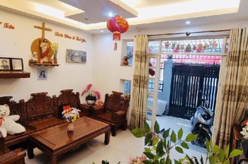 Nhà 1 Đời Chủ - 80M2 - Ngang 5M Rưỡi - 4 Tầng Lầu - Huỳnh Văn Bánh Thông Lê Văn Sỹ, Phú Nhuận 