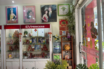 Tân Bình ! Mb Đẹp Lắm, Sang Mb Giá Rẻ Thích Hợp Kinh Doanh Nail Room , Spa , Salon , Shop ,