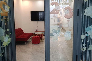 Cho Thuê Nhà Đường Cách Mạng Tháng 8- Đà Lạt 8 Triệu