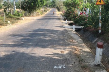 Bán Đất Mặt Tiền Hương Lộ 62 Sông Cầu - 1126.4M2, Ngang 20M - 5 Tỷ (4.4Tr/m2) - 2 Mặt Tiền