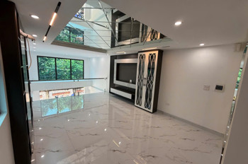 Nhà Đẹp Phúc Lợi – Long Biên, Diện Tích 52M2, Có Gara Ô Tô Trong Nhà, Thiết Kế Hiện Đại, Sáng