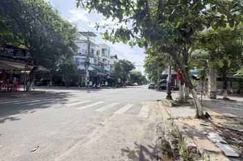 Bán Đất Mặt Tiền Khúc Hạo 196M2 Ngang 10M, Gần Biển Sơn Trà, Giá 26,5 Tỷ