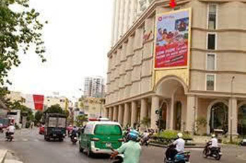 Cho Thuê Nhà Kinh Doanh Mặt Tiền, 1 Trệt 1 Lầu, 355M2 Số 110 Lý Chính Thắng, P.võ Thị Sáu, Q.3, Hcm