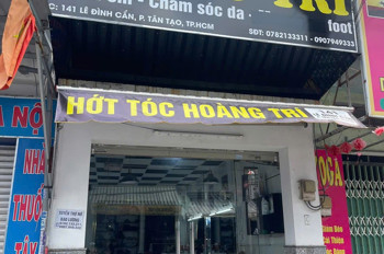 Bình Tân ! Sang Salon Tóc Nam Mới Đẹp , Mặt Tiền Đường Gần Khu Chợ Sầm Uất, Tel : 0907949333 (