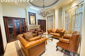 Bán Biệt Thự Lô Góc Kđtm Cầu Giấy - Trần Thái Tông - 240 M2 - Vỉa Hè 3M - 126 Tỷ