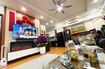 Tòa N08 Thành Thái 118M 3Pn, Nội Thất Siêu Đẹp, 12.6 Tỷ Cạnh Công Viên Cầu Giấy