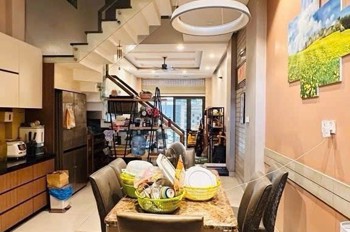 Bán Nhà Đường Kha Vạn Cân, Linh Trung, Thủ Đức, Tp Hcm. Dt 56M2, 4 Tầng. Giá - 8.5 Tỷ