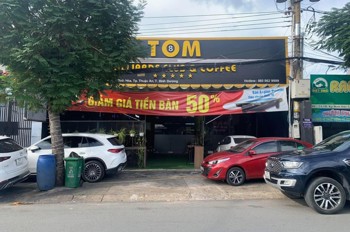 Do Nhu Cầu Chuyển Hướng Mô Hình Kinh Doanh, Mình Cần Sangnhượng Clb Bida