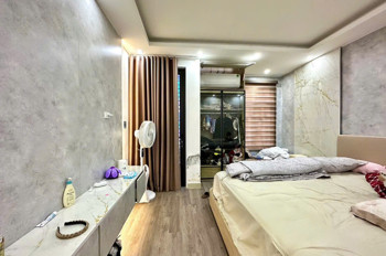 Chính Chủ Cần Bán Nhà Ngõ Khúc Hạo – Ô Tô Đỗ Cửa – Full Nội Thất