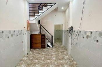 Bán Nhà Q4 Hơn 2 Đ Ngang 3.65 X 6.1 - 3 Tầng
