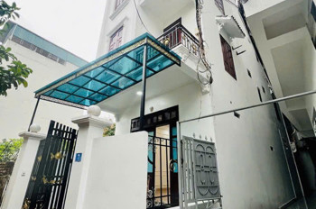 Bán Gấp Nhà Phúc Lợi, 4 Tầng. Lô Góc Nhà Dân Xây 80M2 Chỉ Hơn 8 Tỷ