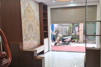 Bán Nhà Yên Vĩnh – Kim Chung – 5 Tầng Đẹp – Giá Chỉ 4.X Tỷ