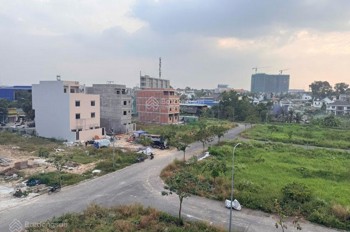 Lô Góc Sát Trường Đại Học, Khu Công Nghệ Cao Và Bệnh Viện Chỉ 100M. Giá Thương Lượng Với Chủ