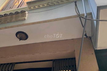 Cho Thuê Nr 3Pn, 3Wc Tại Võ Văn Kiệt, 12 Triệu, 128M2, Q5, Hcm Hàng Hot Vào Ở Ngay