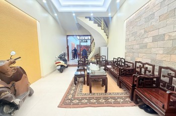 Phân Lô Nghĩa Đô 68M 5T Ô Tô Vòng Quanh Nhà Đẹp Dân Trí Cao, Nhỉnh 36 Tỷ