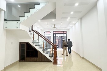 Bán Nhà 4 Tầng Đường 359, Phước Long B, Q9, Thủ Đức, Tp Hcm. Dt 84M2, Sh. Giá 9.7 Tỷ