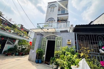 Bán Nhà Đường Nguyễn Duy Trinh, Phường Long Trường, Q9, Thủ Đức. Dt 64M2, 3 Tầng, Sh. Giá 5.65 Tỷ