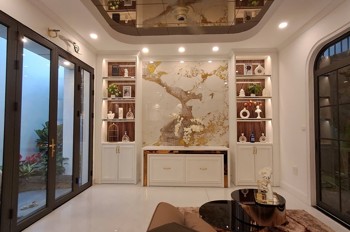 Đẹp Như Khách Sạn Nhà Xây Mới 6 Tầng Thang Máy Phố Lạc Long Quân 72M, Giá 16,2 Tỷ Gần Phố Ngõ Thông