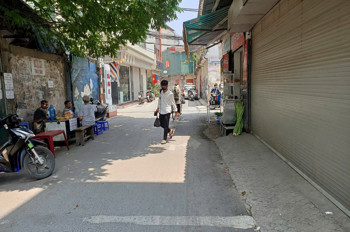 Cho Thuê Nguyên Căn Minh Khai, Ô Tô Đỗ Cửa, 40M 4Tầng, 3 Ngủ, 13Tr 0965549363