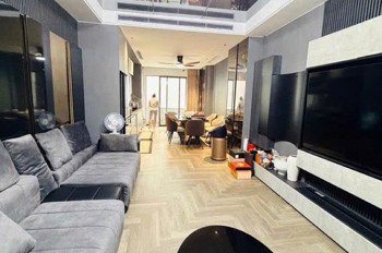 Bán Nhà Phố Cổ Ngọc Lâm 55M 6 Tầng Gara Ô Tô Vừa Ở Vừa Kinh Doanh Giá 19 Tỷ