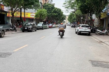 Bán Đất Mặt Phố Long Biên 220M2- Mt 9M- Ngay Cầu Vĩnh Tuy- 58 Tỷ