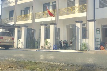 Nhà Đẹp - Giá Tốt - Chính Chủ Bán Dãy Liền Kề 7 Căn Đường Tân Hiền,Thiện Tân, Vĩnh Cửu, Đồng Nai