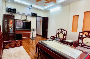 Hoa Hậu Tây Hồ Phân Lô Võ Chí Công 50M 5T Mt 4M Nhỉnh 28 Tỷ- Ô Tô Vào Nhà Khu Vực Dân Trí