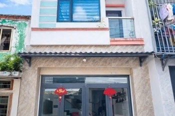 Nhà Đẹp - Giá Tốt Chính Chủ Cần Bán Nhà Lầu Bình Tân - Dt: 4 X 8 P. Bình Hưng Hòa , Bình Tân